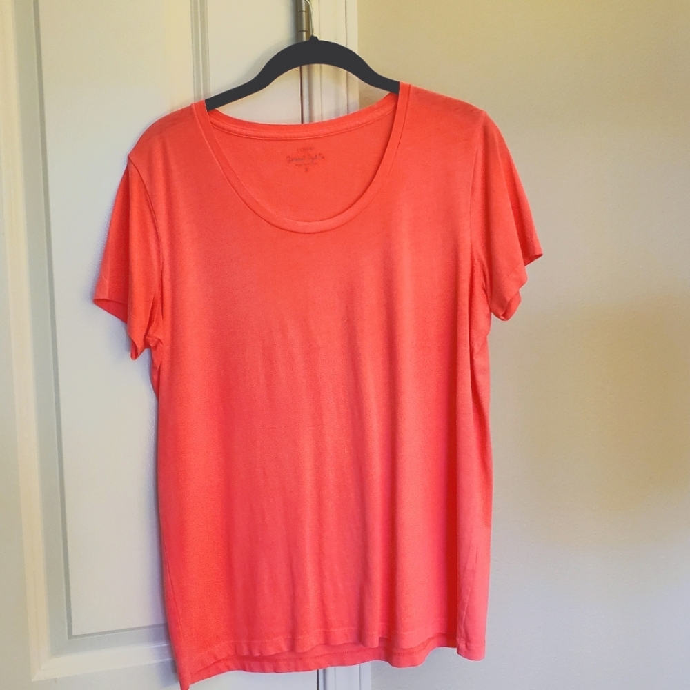 J. CREW neon pink, garment dyed tee in small